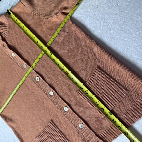 EUC Luxuriously Soft Orvis 100% Cashmere Button-Up Cardigan w/Front Pockets - Picture 8 of 8